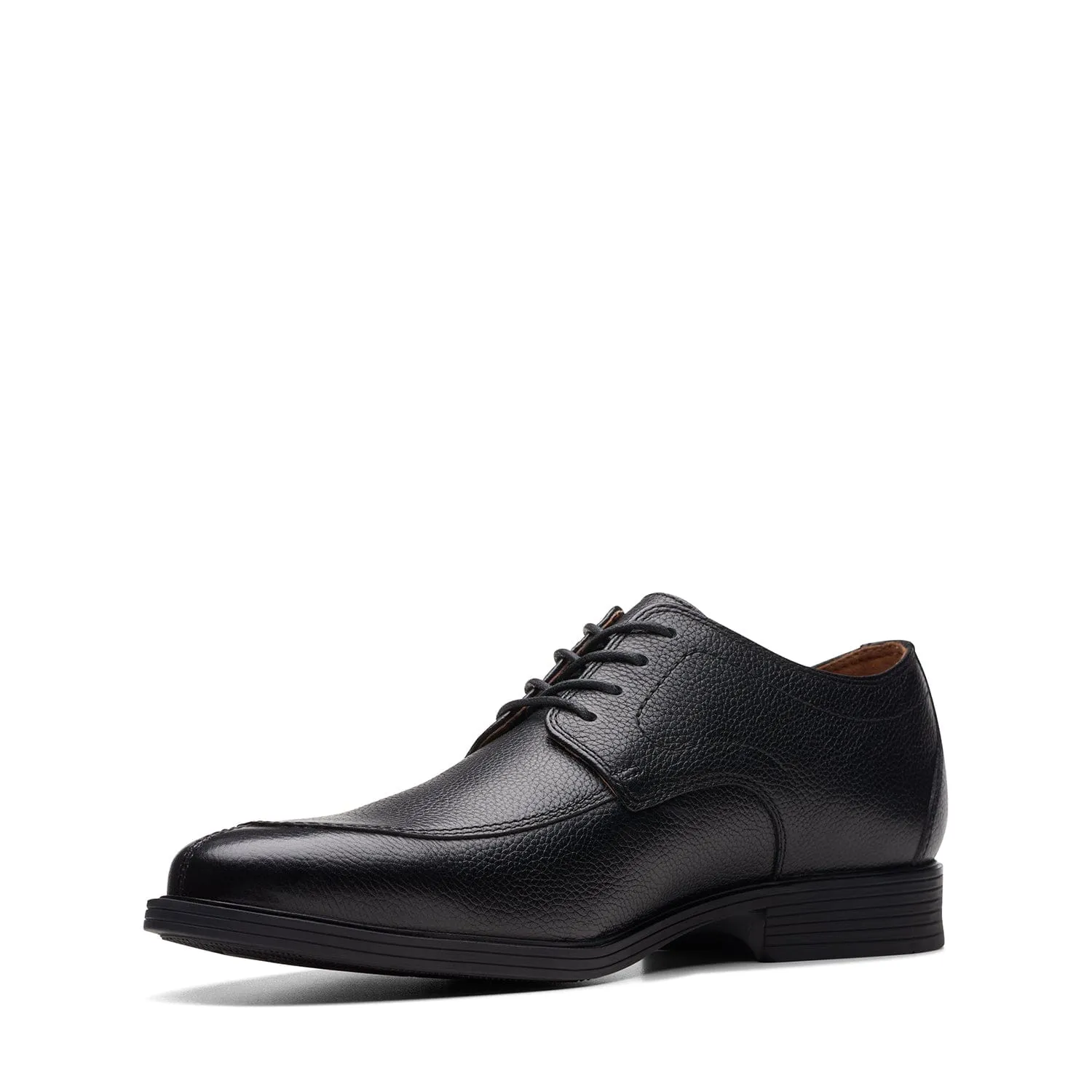Clarks Whiddon Apron Shoes (Standard Fit)