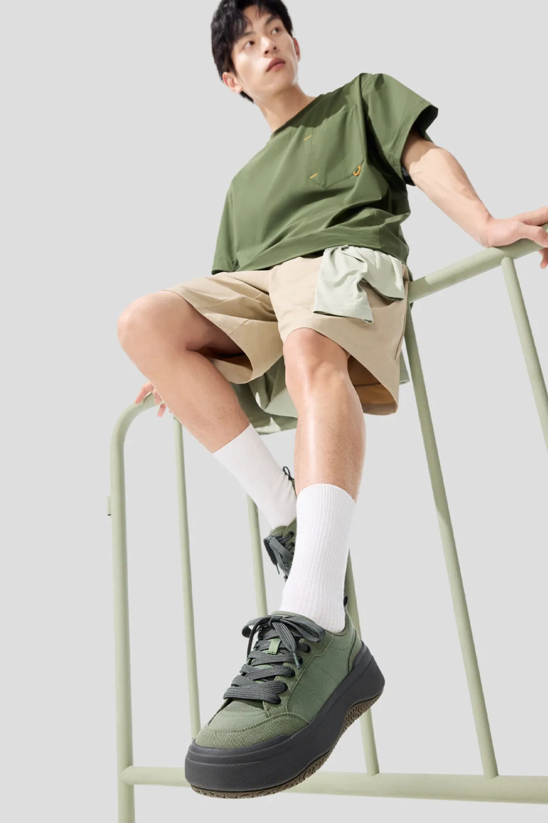 CozyCanvas - Men's Soft Thick Sole Sneakers