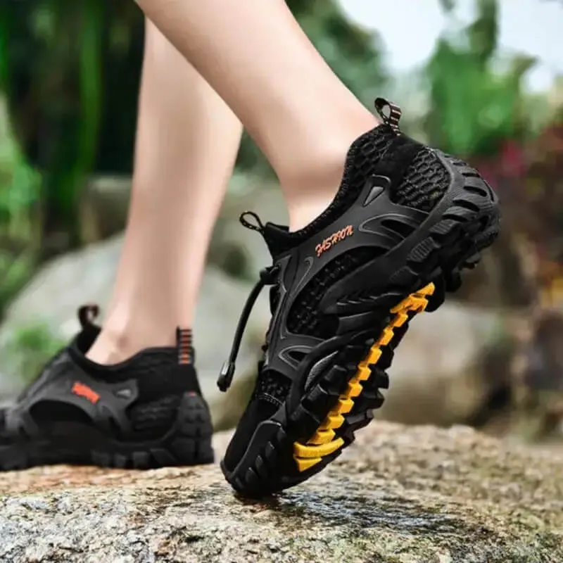 Fashion Breathable Wading Shoes Slip-Resistant for Hiking, Kayaking, and Canoeing