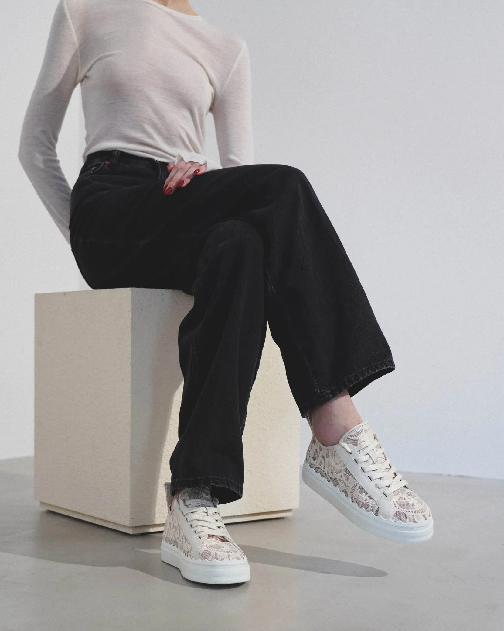 Lauren beige lace sneakers