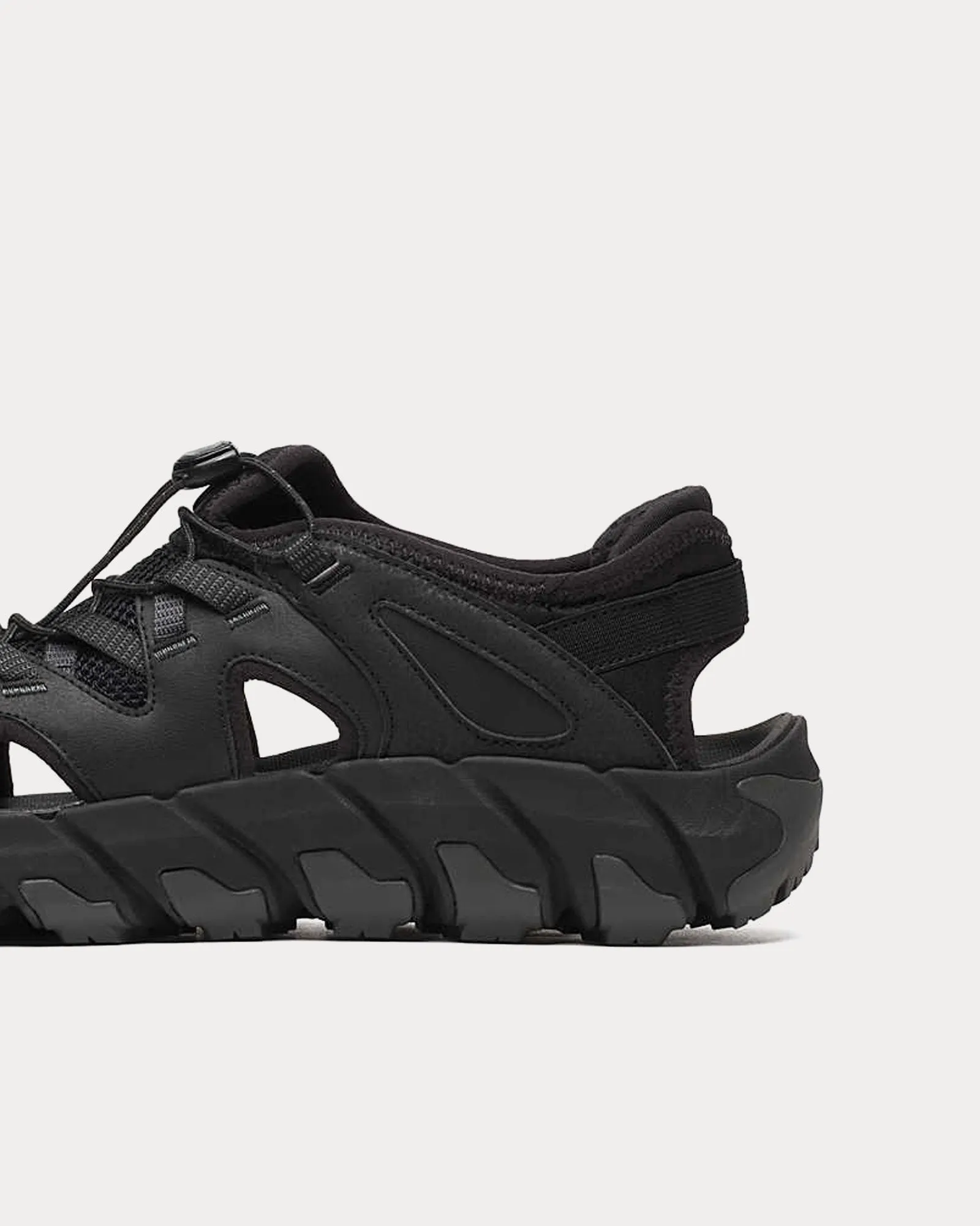 Maipo Explorer Sieve Black Hiking Sandals