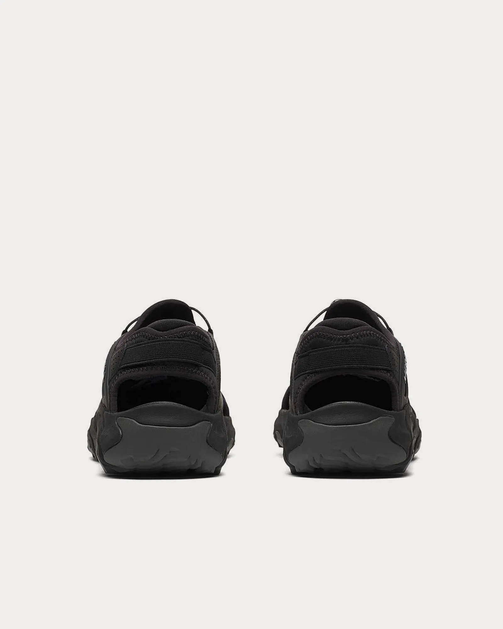 Maipo Explorer Sieve Black Hiking Sandals