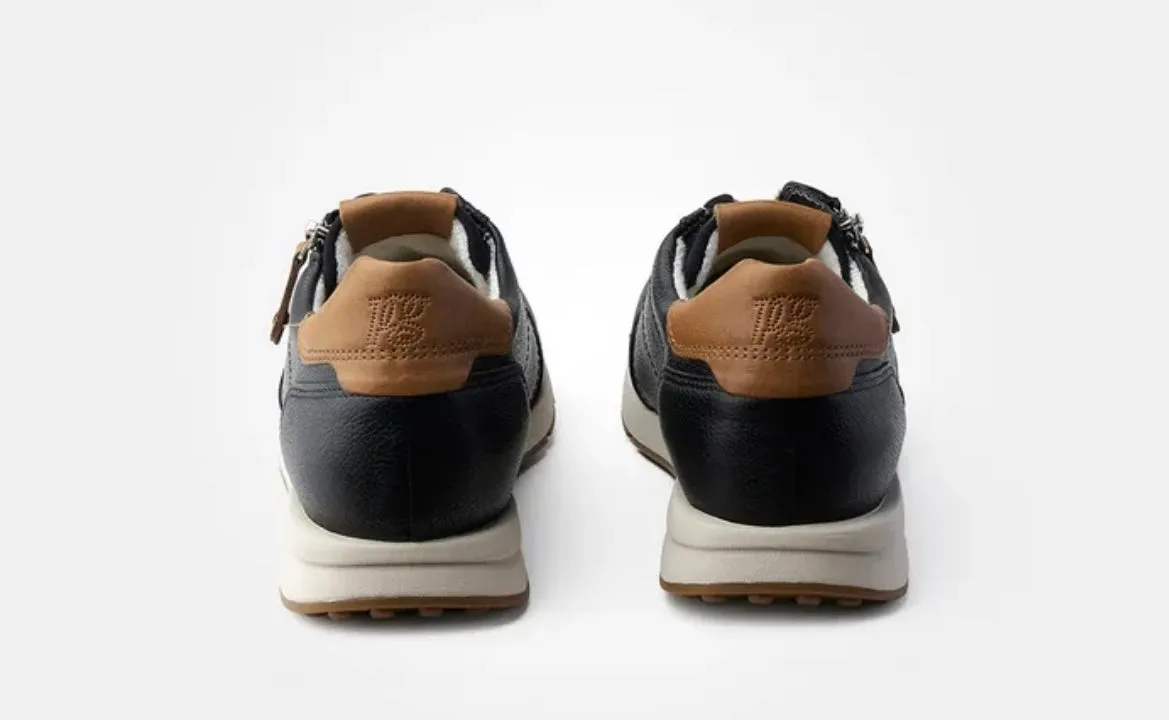 Paul Green black leather sneakers