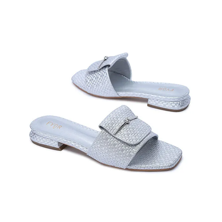Shiny Square Flats HL 219
