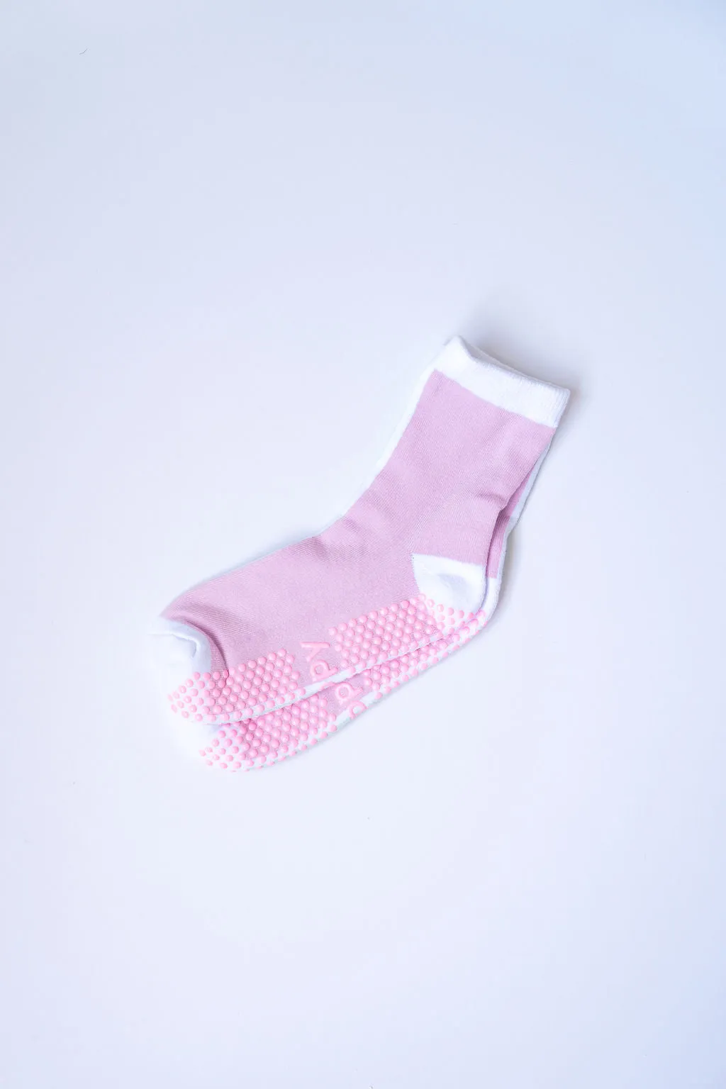 Splits Grippy Socks