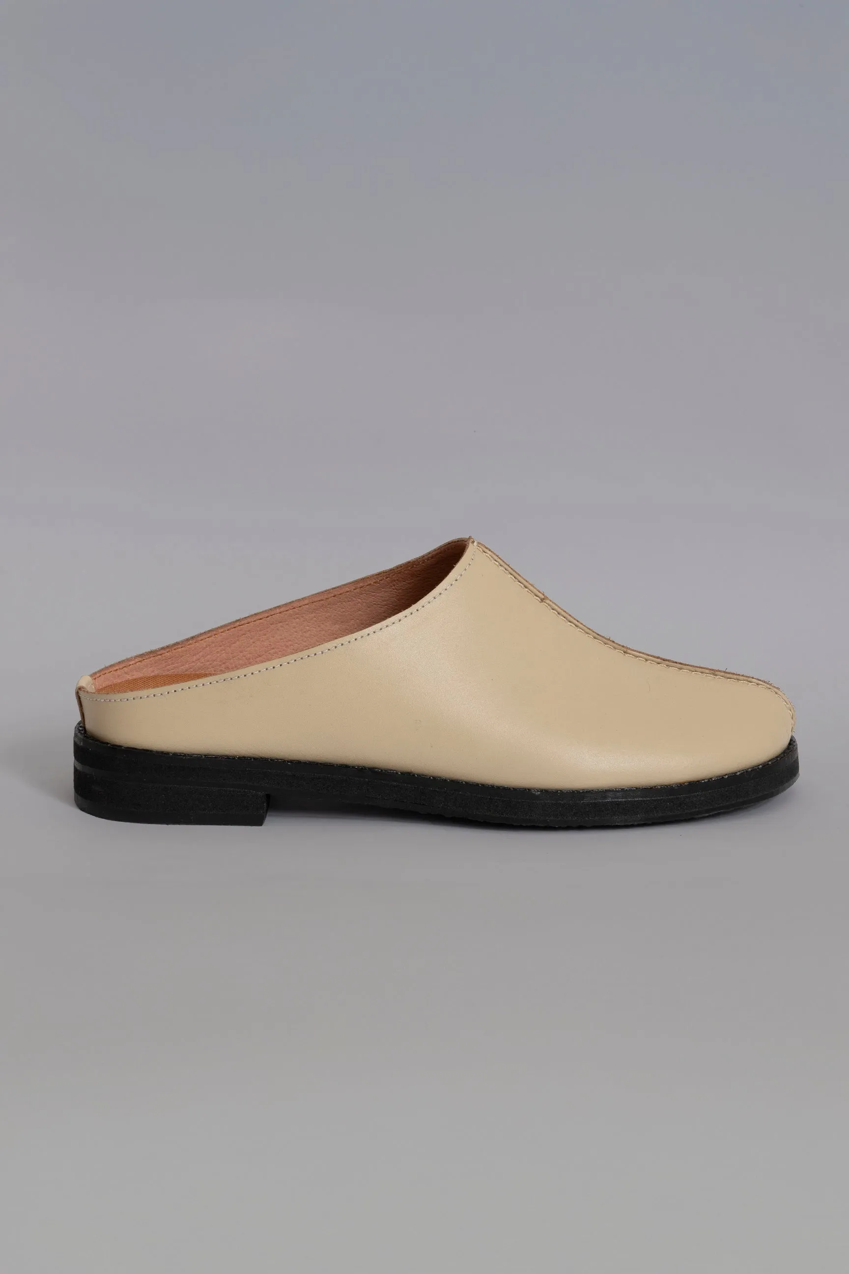 The Clog Mule in Cream
