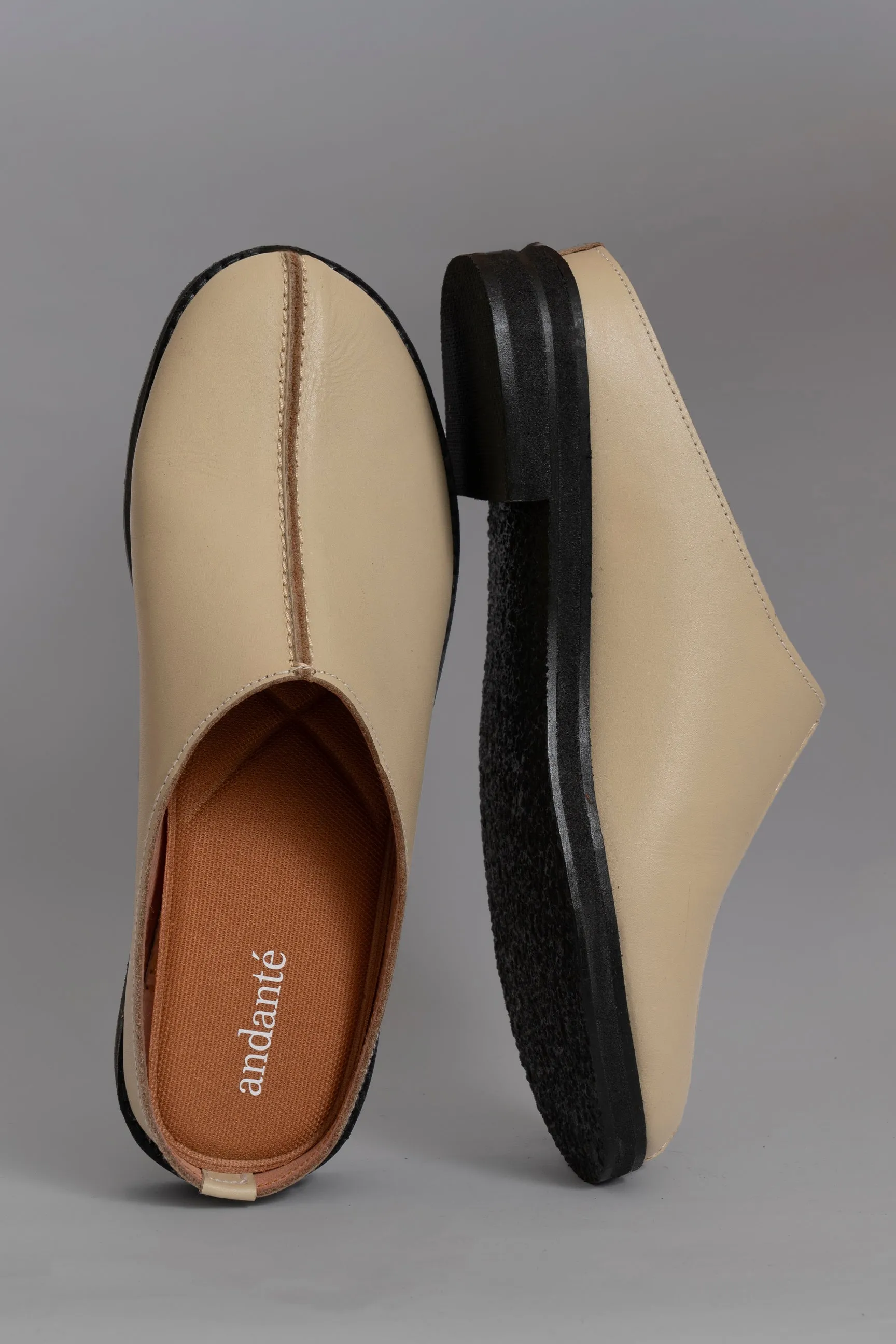 The Clog Mule in Cream